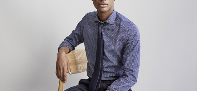 北京職業(yè)裝定做之襯衫領(lǐng)帶安置處理