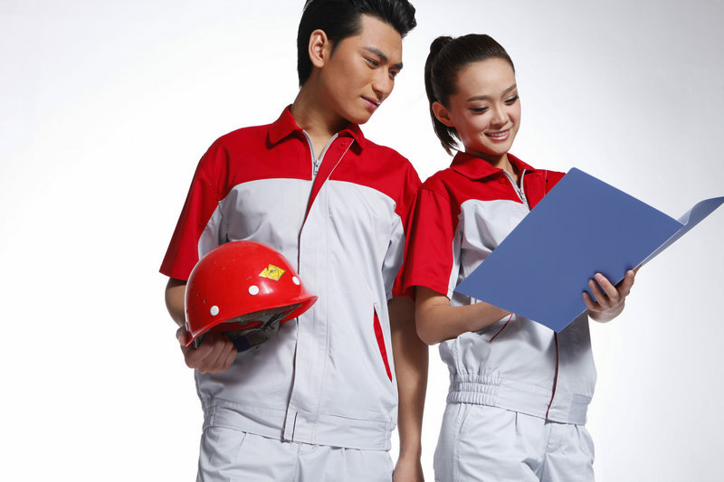 定做工作服怎樣清潔？不同的面料如何存放?