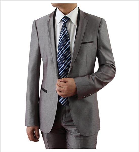 定制西服要留意哪些細節?體型非標的人挑選西服有什么講究？